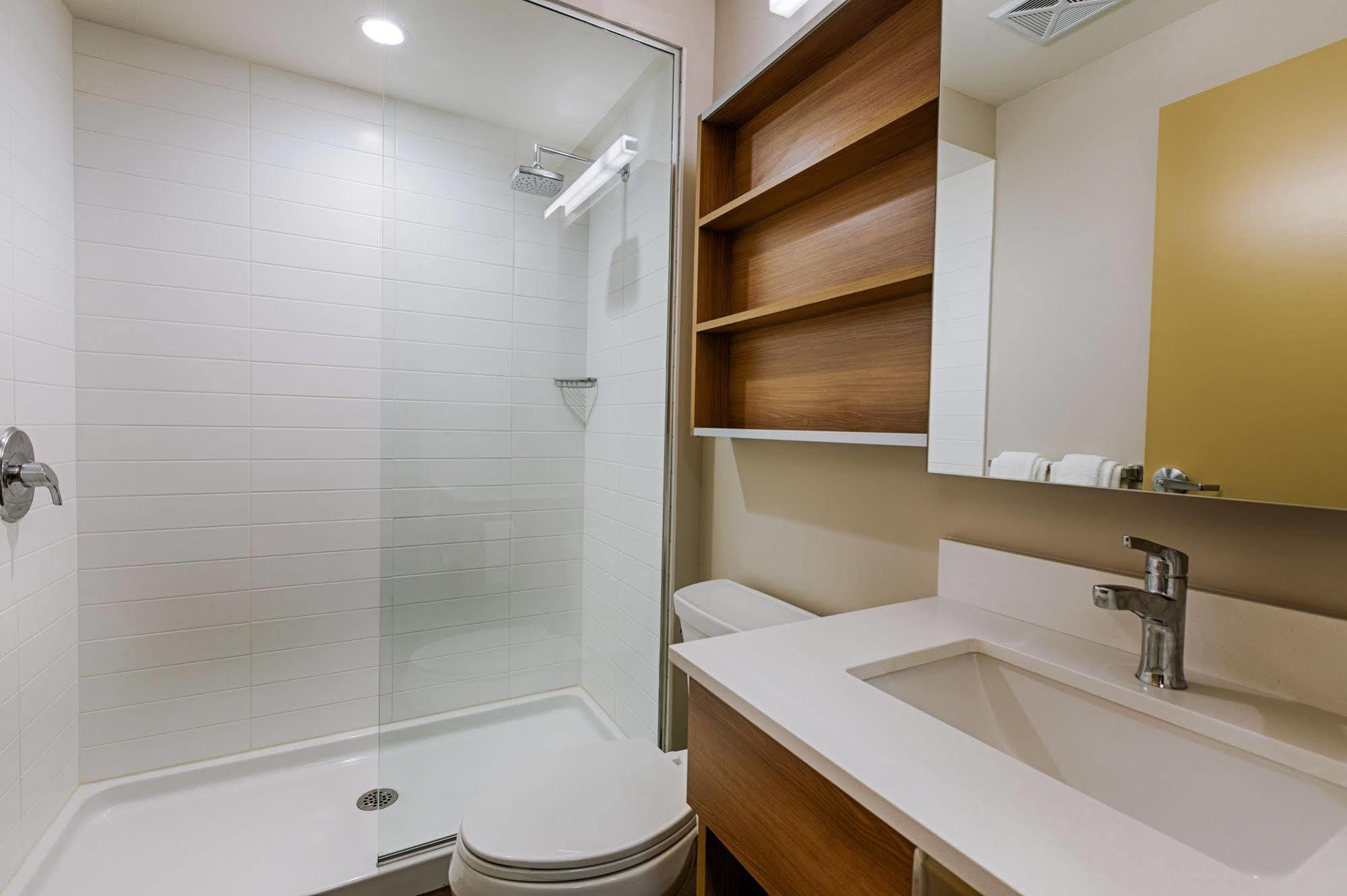 Microtel Casselman Luaran gambar